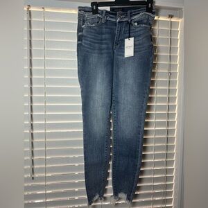 Judy Blue - The Flatter Skinnies - Size 28